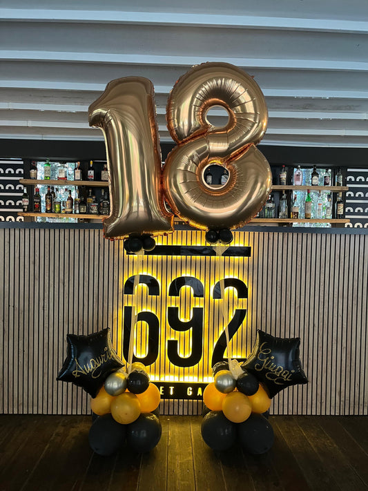 Allestimento Palloncini 18 anni personalizzabile